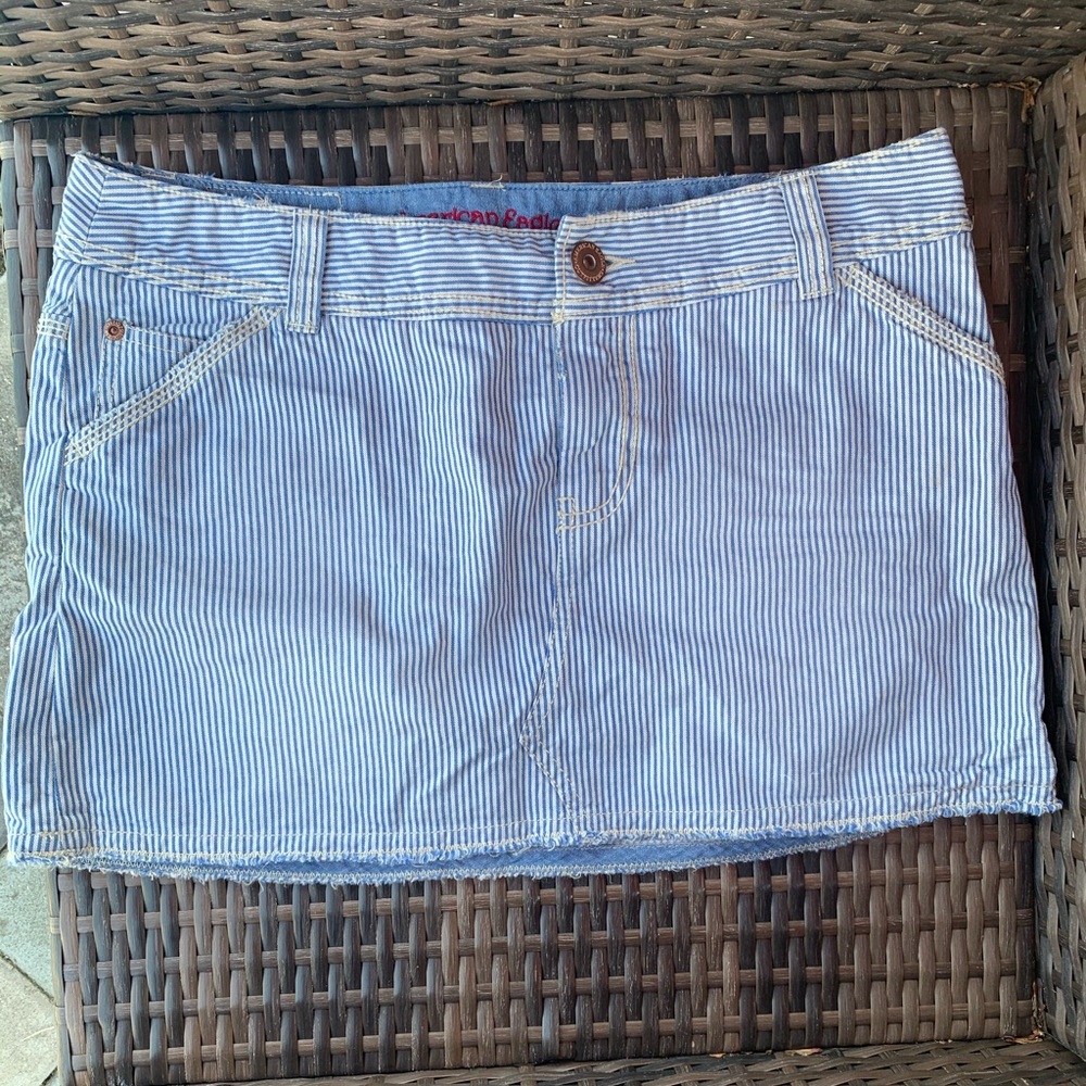 American Eagle - Blue and White Striped Skirt